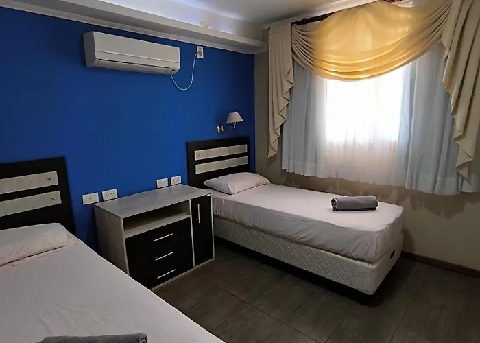 Hotel Los Lapachos